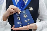 Оформление паспорта за границей: изменения в правилах подачи документов