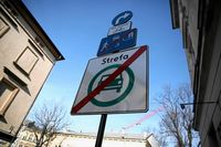 Платный въезд для подержанных авто: с 2026 года в Кракове будут действовать новые правила для водителей Платный въезд для подержанных авто: с 2026 года в Кракове будут действовать новые правила для водителей