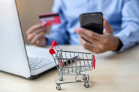 Онлайн-покупки: як не натрапити на шахраїв