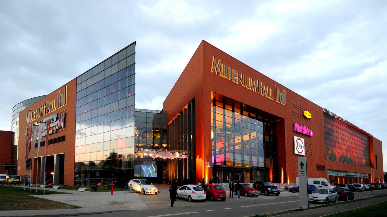 Торговий центр Millenium Hall в Жешуві