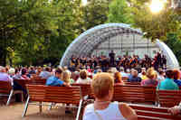 Культурное лето в Варшаве: перечень фестивалей, концертов и кинопоказов под открытым небом