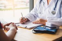 В Польщі обмежили доступ українських біженців до частини медичних послуг