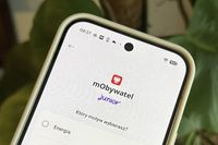 Учнівський квиток у смартфоні: нова функція в застосунку mObywatel