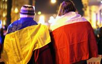 Як поляки ставляться до українських біженців: свіжі дані 
