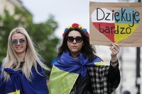 Сколько зарабатывают и тратят на жизнь украинцы в Польше