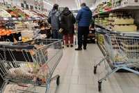 Акції в Lidl та Biedronka: овочі, фрукти та м'ясо зі знижками до 60%