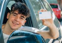 В Польше водительские права можно будет получить с 17 лет