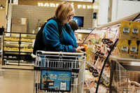 Продукти в Польщі дорожчають: у яких магазинах найвигідніше робити покупки