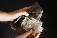Польща підвищує мінімальну зарплату: названо нову суму Польща підвищує мінімальну зарплату: названо нову суму