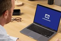 Отримання документів онлайн: все про e-Doręczenia у Польщі