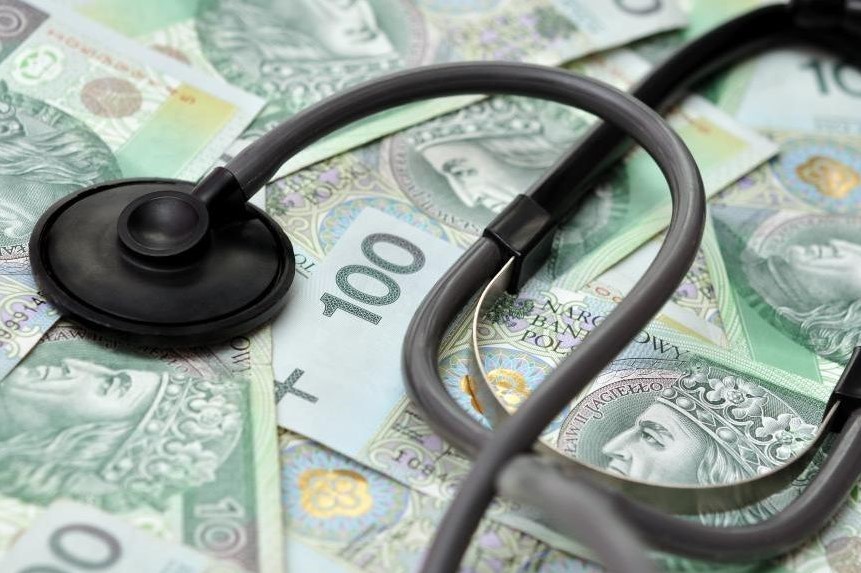 Скільки заробляють медичні працівники в Польщі - Закупи в Польщі